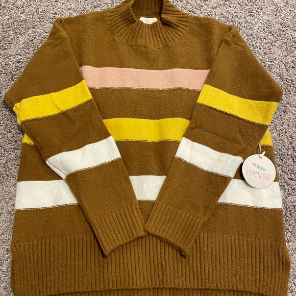 Women’s Mock Neck Sweater - Picture 2 of 4